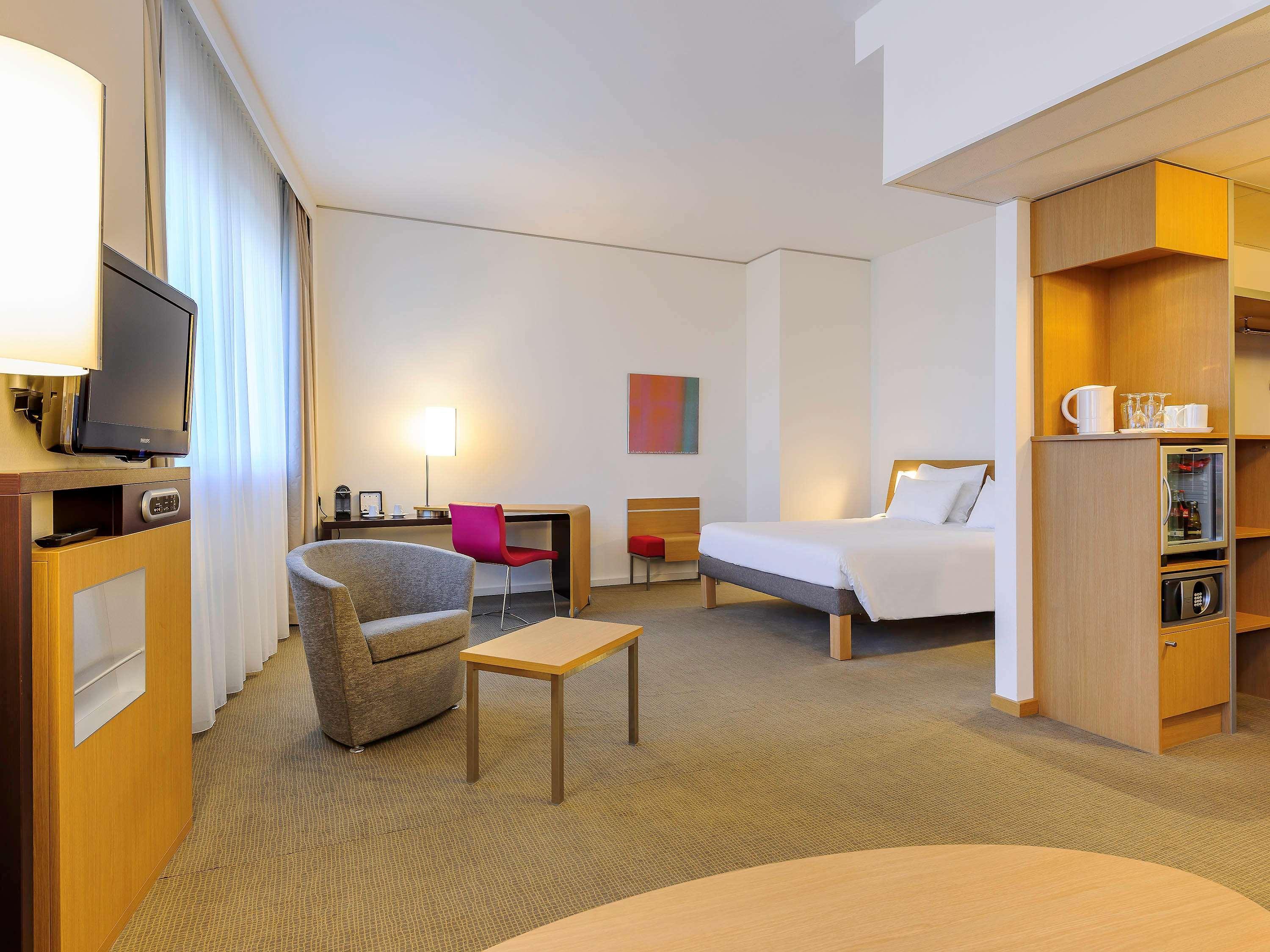 Novotel Muenchen Airport - Newly Renovated Hotel 4*