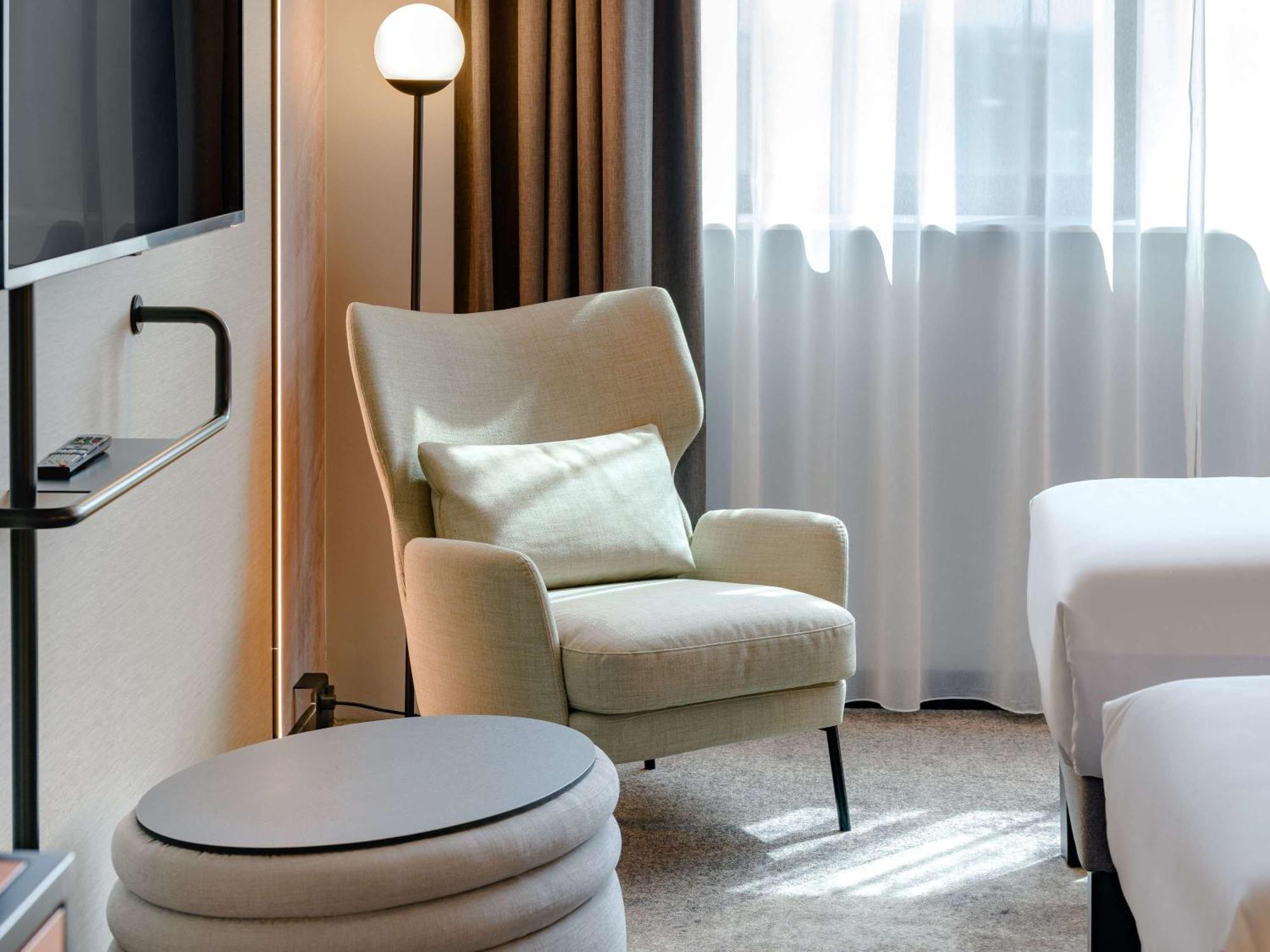 Novotel Muenchen Airport - Newly Renovated Hotel Freising