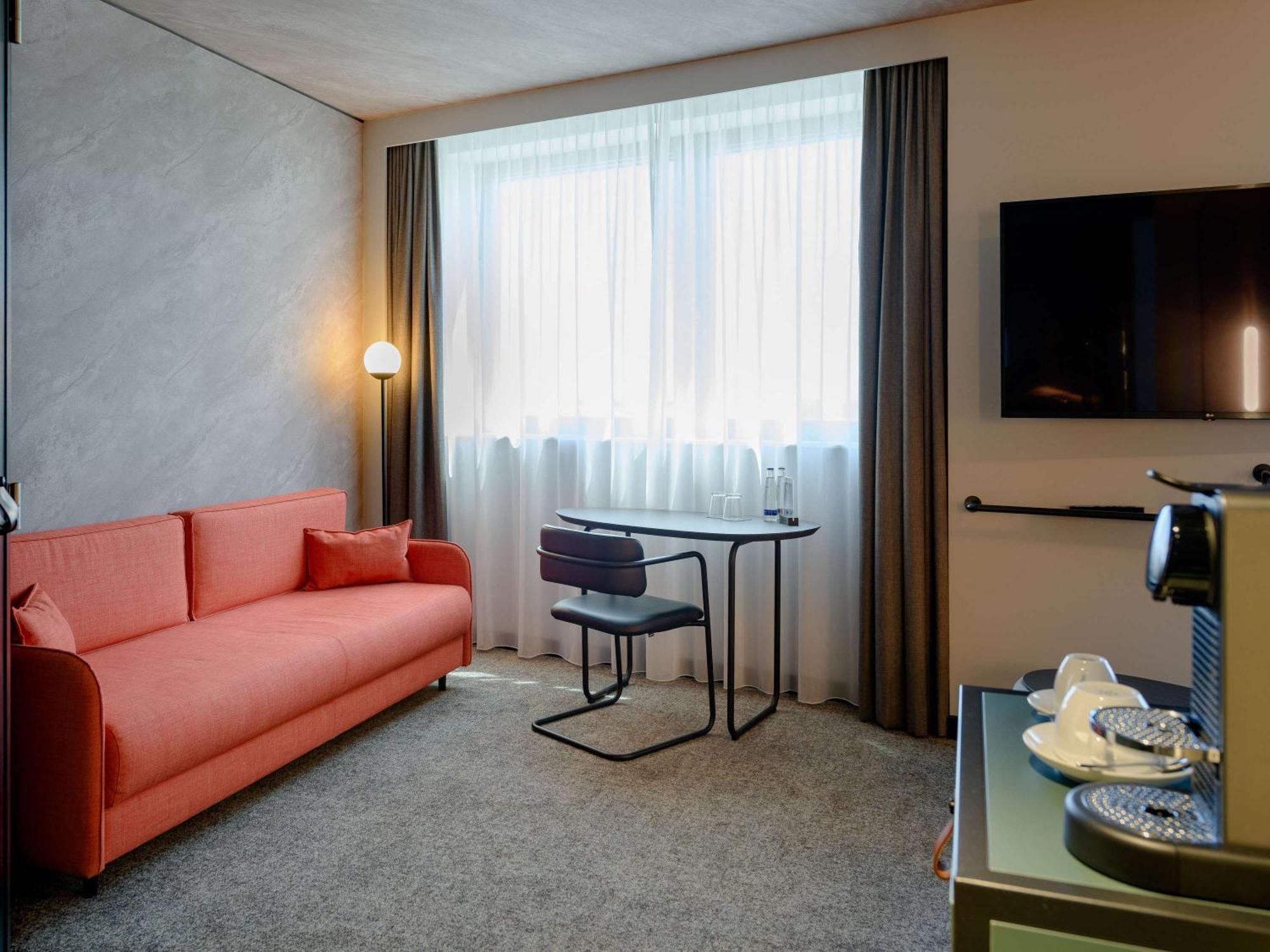 Novotel Muenchen Airport - Newly Renovated